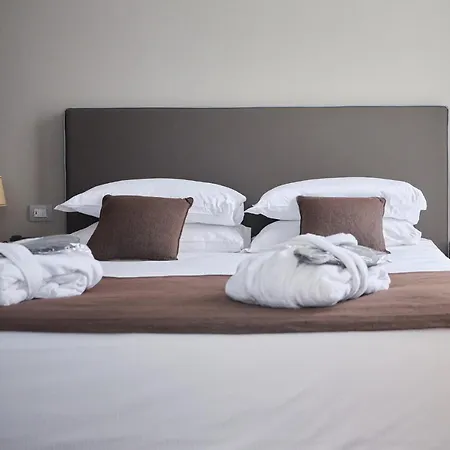 מלון Hotel Ghiffa